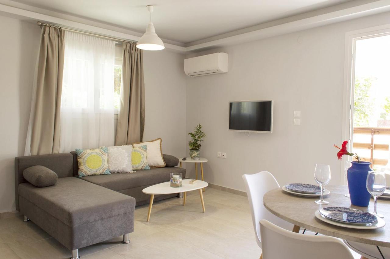 Stema Seaside Apartments กูเวส ภายนอก รูปภาพ