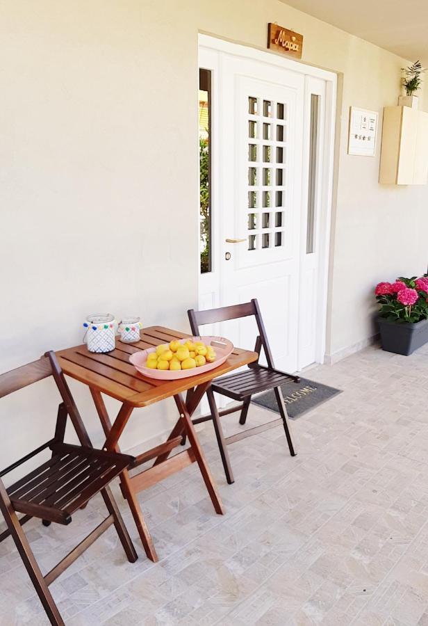 Stema Seaside Apartments กูเวส ภายนอก รูปภาพ